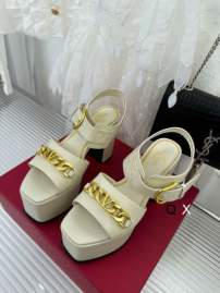 Picture of Valentino Shoes _SKUValentinosz35-4011CM7CJX050520190